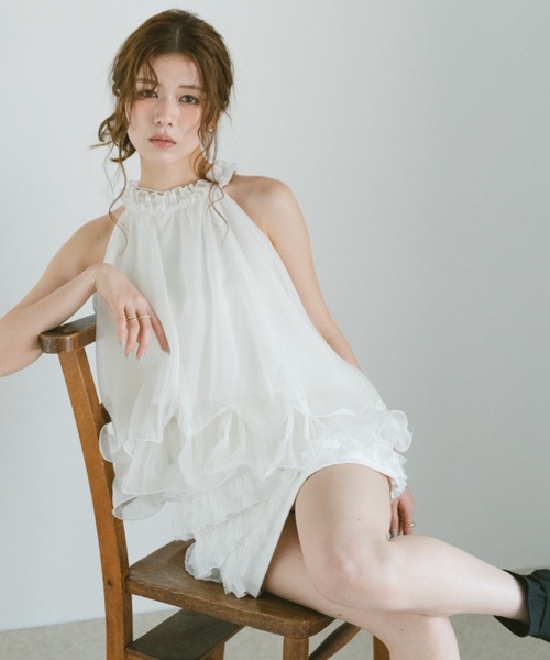 Фрилхол танер нет — блуза из тонкой ткани (Frillhalter neck blouse)