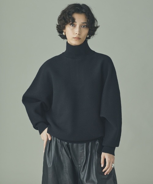 Curensology 2WAY Dull Mantle Triple-neck pull-over — 2WAY дельманта двойной воротник