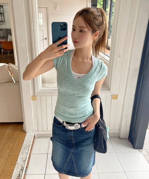 Simple V-neck вязаная жилетка 레이어드 стиль