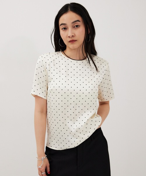 Dot Satena Harf Sleeve Blur Blouse — рубашка с коротким рукавом