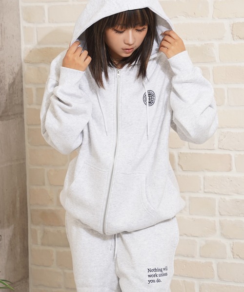 Лайнер-худи с вышитым логотипом, подкладка из флиса / Lined Full Zip Hoodie with Embroidered Logo