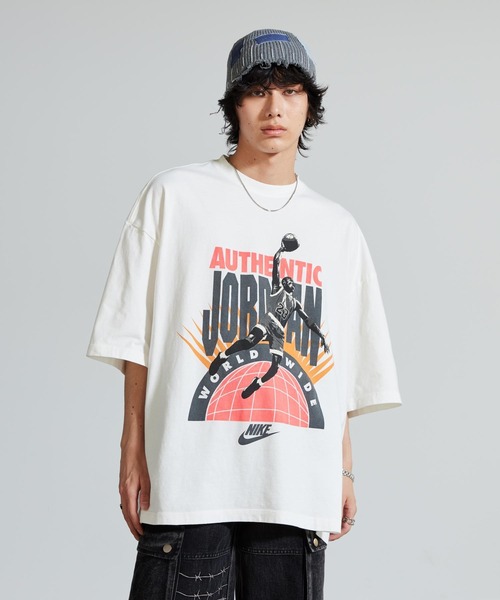 Jordan Men’s Oversized Reissue T-Shirt IF3016-133 — оверсайз, цвет Sail