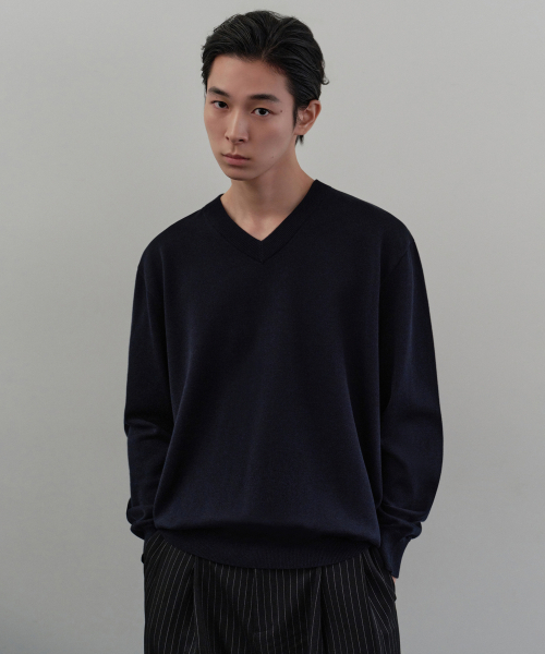 WONDERFUL Supreme V-neck knit — вязаная футболка/топ, нейлон (ネイビー)