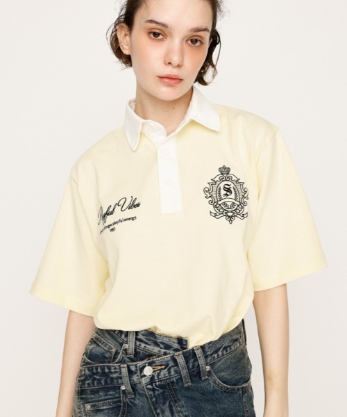 OVERSIZE EMBROIDERY RUGBY T/SH — оверсайз рубашка‑регби с вышивкой, полусезон, короткий рукав