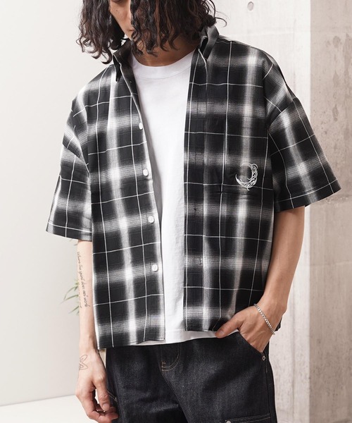 Ombre Check — укороченная рубашка‑кроп с омбре‑клеткой, короткий рукав