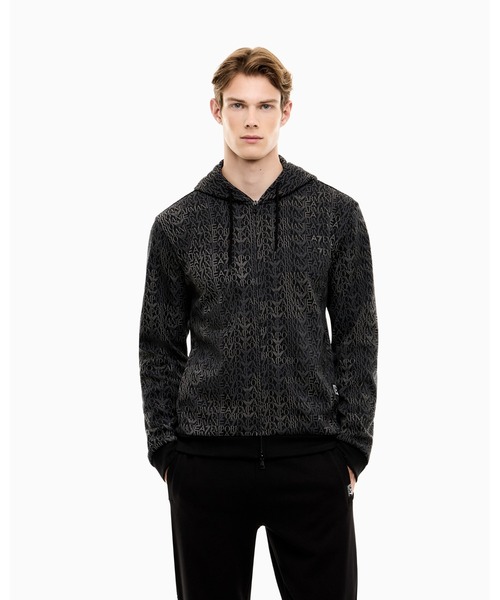 Онлайн‑лимитированная Emporio Armani EA7 — фул‑зип парка, монохромная серия, логотип.