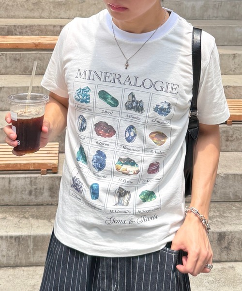 Vintage Like Mineral Graphic T-Shirt - винтажная футболка с минералогическим принтом