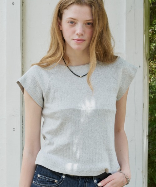 Футболка front switching eyelet — передняя застёжка с люверсами