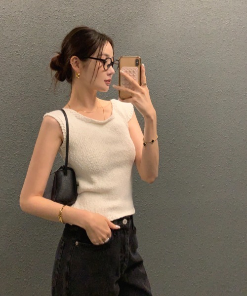 Night Nose re‑leaf tops