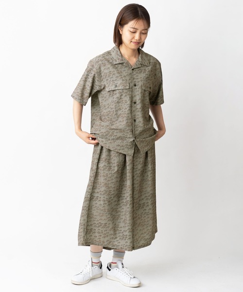 UL Shiatsuka Happy Paint T‑shirt — футболка с принтом UL