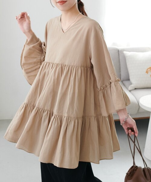 WEB限定 — 티어드 오버 슬리브 браус (Tiered Over Sleeve Blouse)