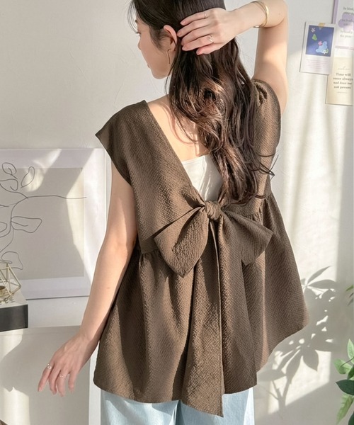Back ribbon с декоративным узлом — 1 деталь, стиль West cut‑out, естественный стиль ап‑стайл петлями