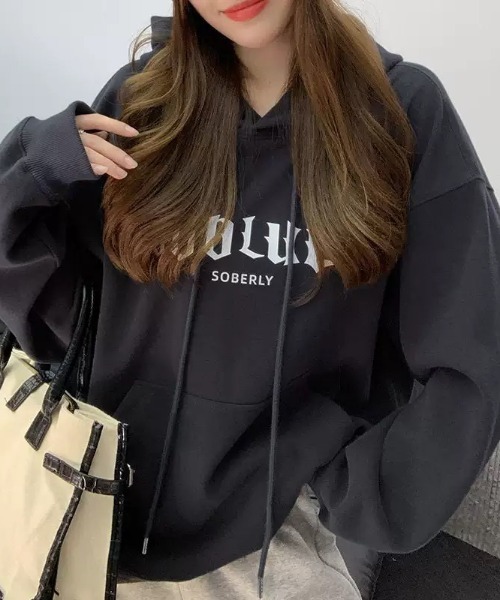 Logo print pull-parka — худи с логотипом и карманом-кенгуру