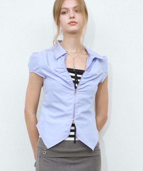 Front Zip Shirred Shirt — рубашка со сборкой и передней молнией