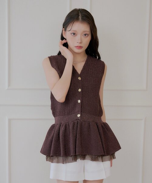 [SALON by Chico] Tweed‑red peplum knit