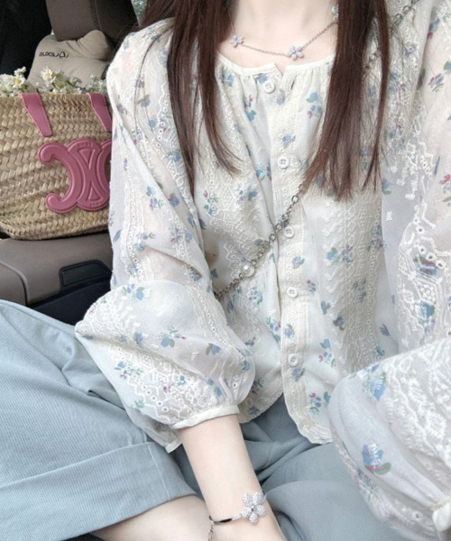 Round neck — цветочный вышитый блаус