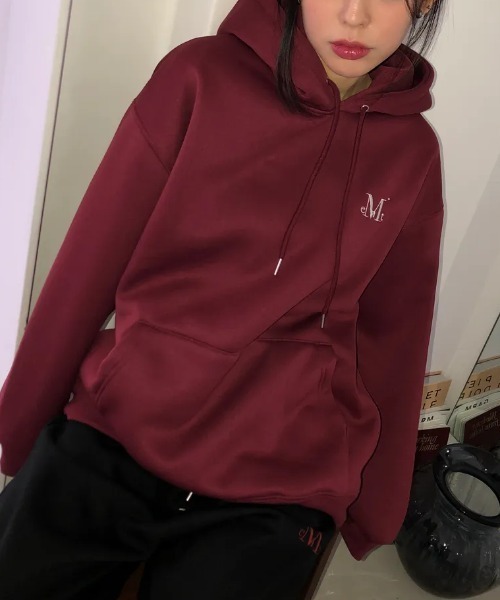 MUCENT — фирменный базовый логотипный худи/футболка унисекс (SIGNATURE BASIC LOGO HOOD T)