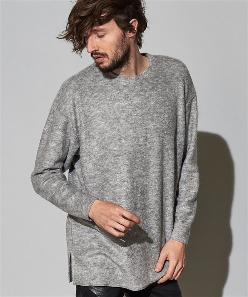 NO ID. Bicule Lamb Pile Crew Neck — большой свитер‑пуловер из овечьего плюша