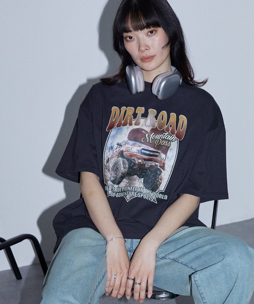Oversize кардиган с круглым вырезом, футболка с коротким рукавом
