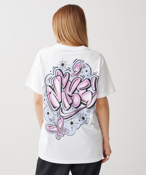 Nike Sportswear Classic женская oversize футболка с логотипом IH7605-100, белая
