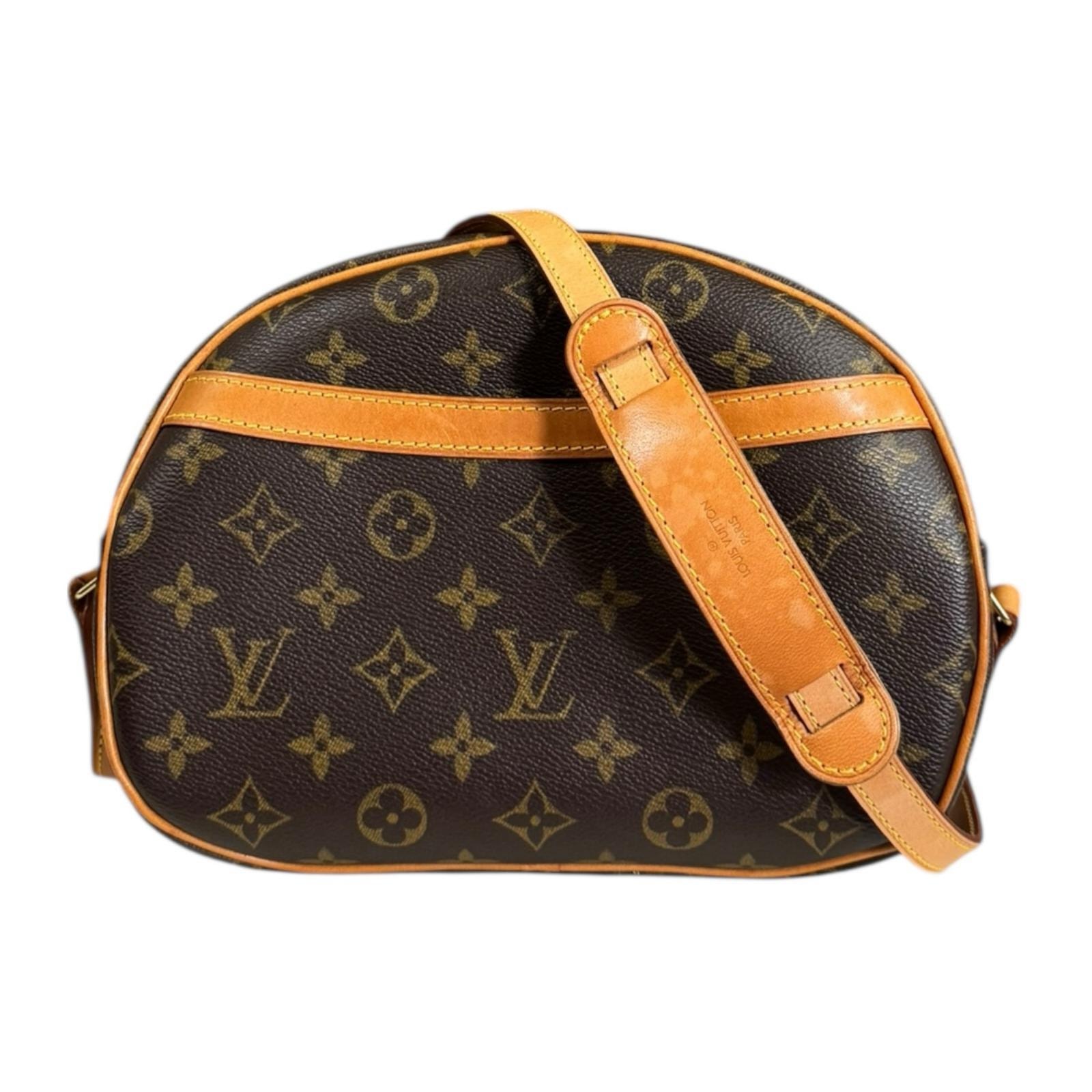 Сумка Louis Vuitton Blois Monogram через плечо, канва Monogram M51221, коричневая, женская