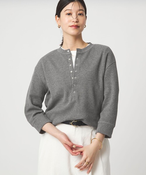 [WEB限定] at ease waffle henley neck 5分袖 カットソー (вязаная футболка с воротом)