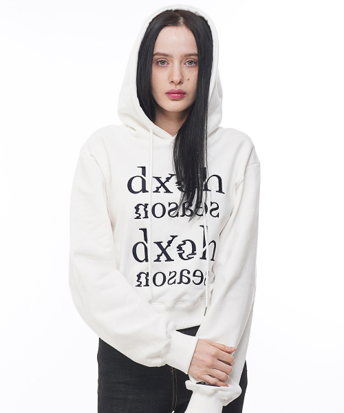 Shearling logo semi cropped hooded parker [WHITE] — шуба с логотипом, белая