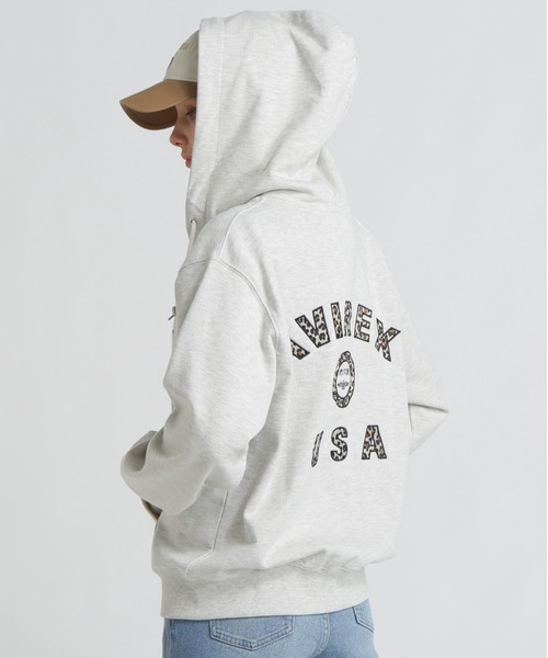 LEOPARD VARSITY LOGO PARKA — лимитированная парка с логотипом 'Leopard', только в магазине