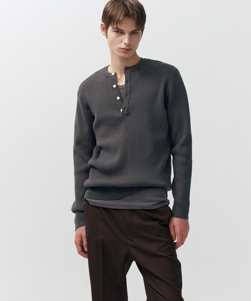 Cotton Rib Henley T‑neck (dark gray) — футболка с рубашечным воротом