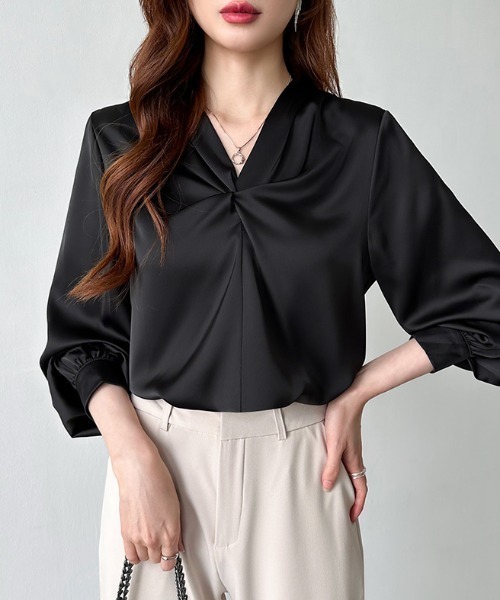 Вечернее платье V-neck Twistback blouse V-neck, длинный рукав, топs, сатин, блестящая отделка, офис-формат