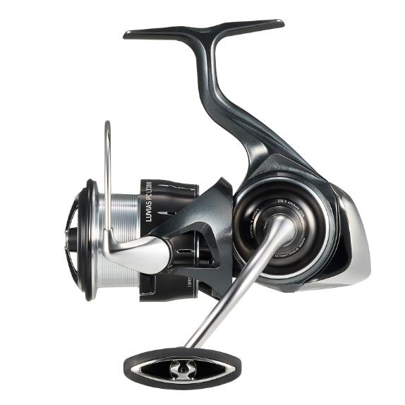 Daiwa 24 Luvias PC LT3000 катушка