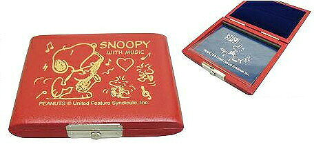 SNOOPY WITH MUSIC SAS-05RED — набор для тростей Snoopy × Keys, комплект из 5 шт., красный, для альт-саксофона