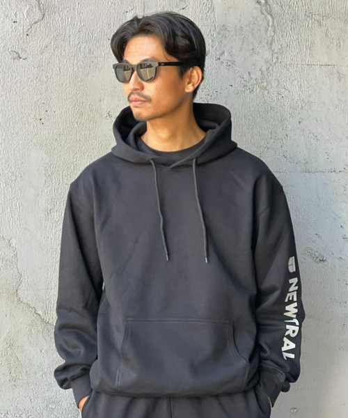 NEWTRAL — MAIN_S_Sleeve Logo Hoodie — худи с логотипом на рукаве