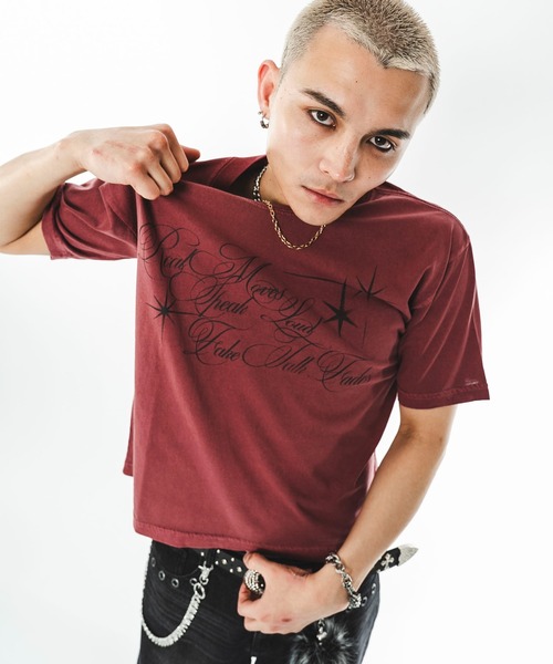 SHORT ROUND — Cropped Graffiti T-shirt (коллекция весна/лето 26)