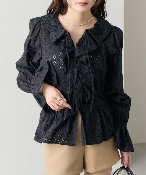 3-цветный флауэр/перья — флисовая刺繍 frill blouse — блуза с вышивкой и рюшами (3 цвета)