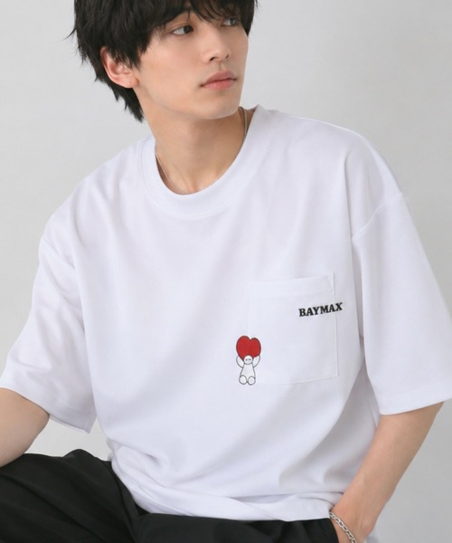Disney — Beymax pocket刺繍 T‑shirt — футболка с вышитым карманом Beymax