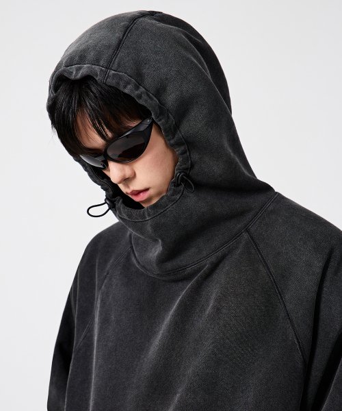VTG WOSHING BLACK RUFFLE T‑shirt — винтажная футболка с пигмент‑принтом "Pigment Chacool"