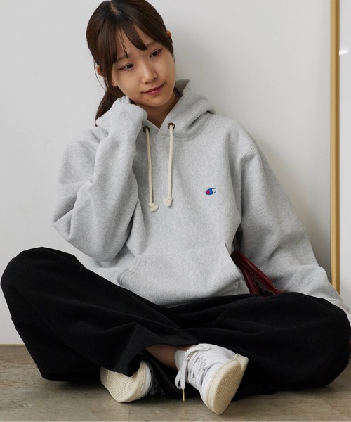 Champion RW HOODED SWEATSHIRT — худи с логотипом Reverse Weave