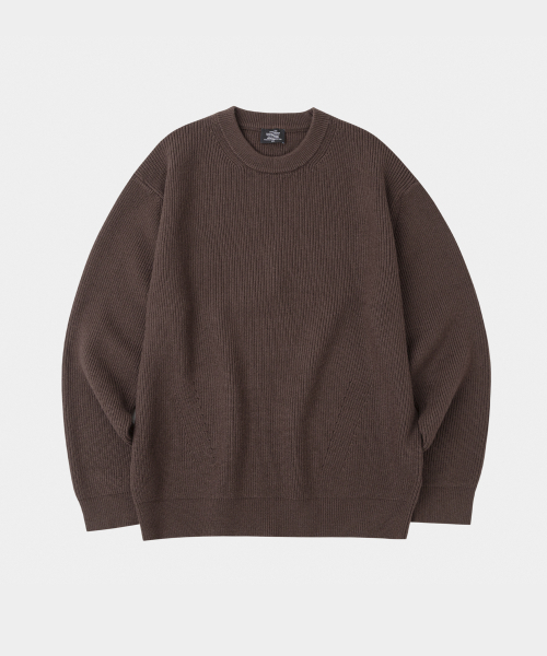 Essential Hat Crown Knit Brown — вязаная шапка‑кепи коричневая