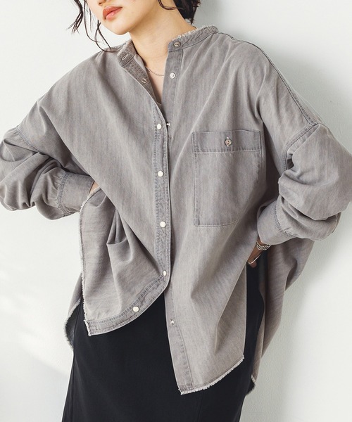 Band Collar Oversize Denim Shirt — деним-рубашка оверсайз с воротником-стойкой