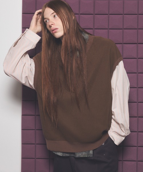 [UNISEX] Shirt Docking Prime‑Over V‑neck Knit Pullover / футболка‑докинг, V‑образный трикотажный пуловер [MAISON SPECIAL]