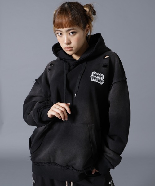 Overprint Patch Hoodie — худи с принтом и нашивками
